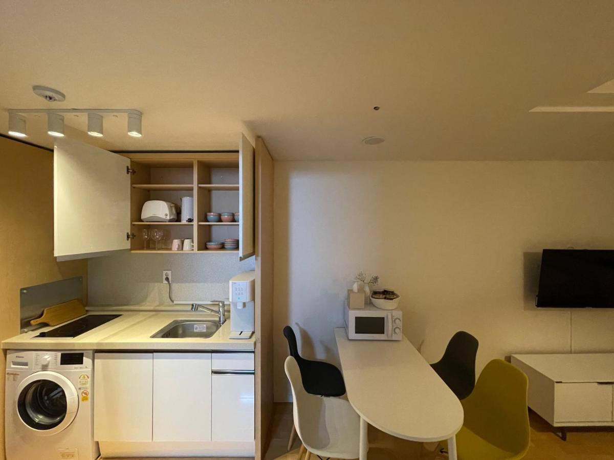 Winsome_Hongdae Apartment Seoul Bagian luar foto